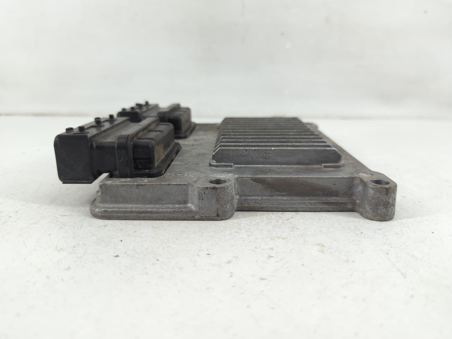 2012-2014 Hyundai Genesis PCM Engine Control Computer ECU ECM PCU OEM P/N:39105-3CBN2 Fits Fits 2012 2013 2014 OEM Used Auto