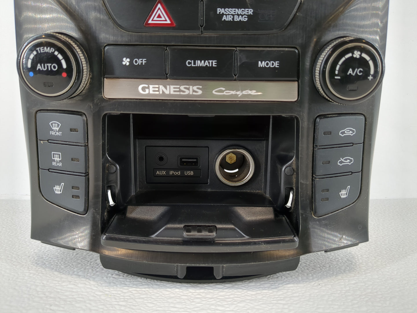 2013-2016 Hyundai Genesis Climate Control Module Temperature AC/Heater Replacement P/N:97250-2MFP0 Fits Fits 2013 2014 2015 