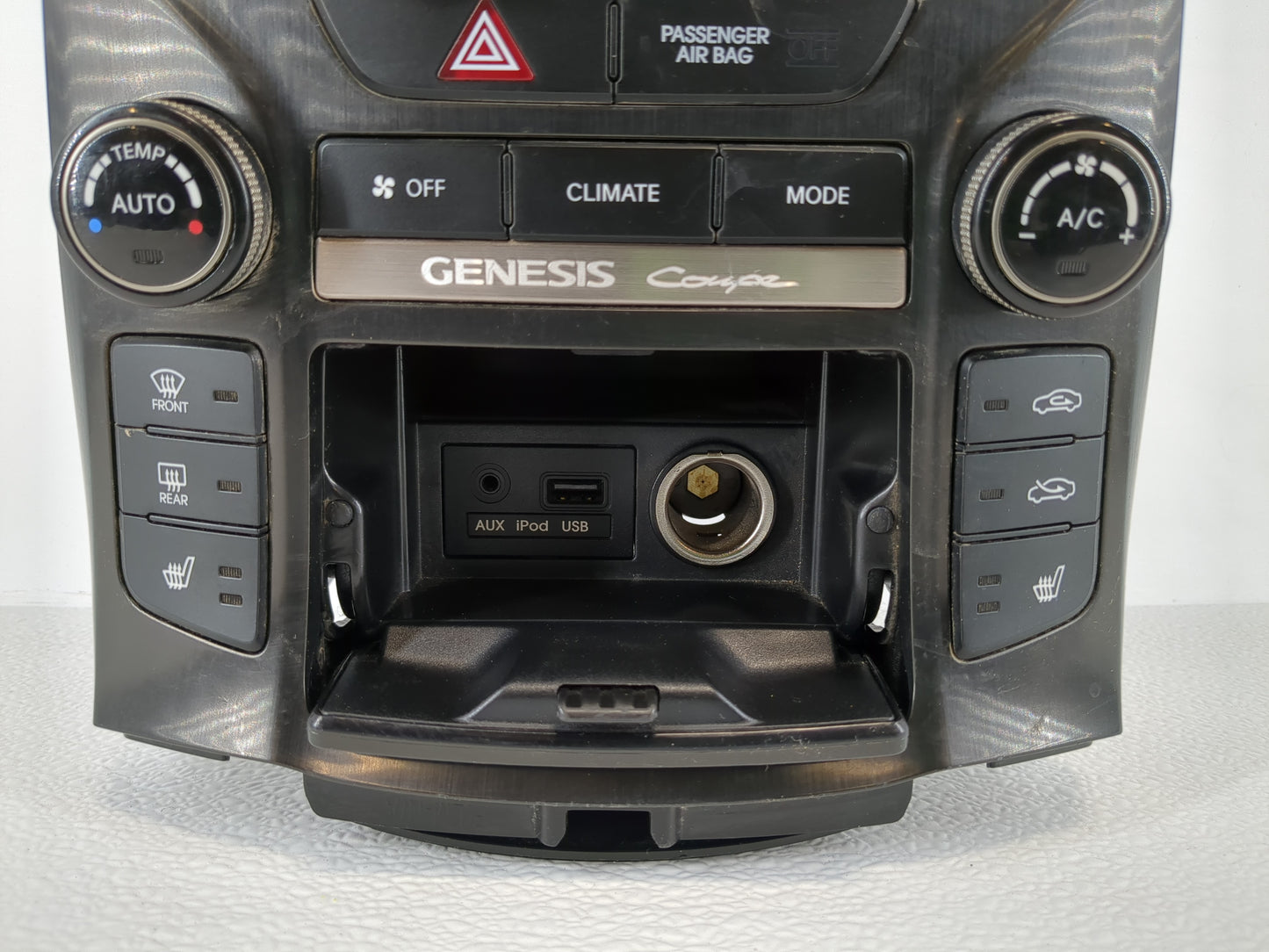 2013-2016 Hyundai Genesis Climate Control Module Temperature AC/Heater Replacement P/N:97250-2MFP0 Fits Fits 2013 2014 2015 