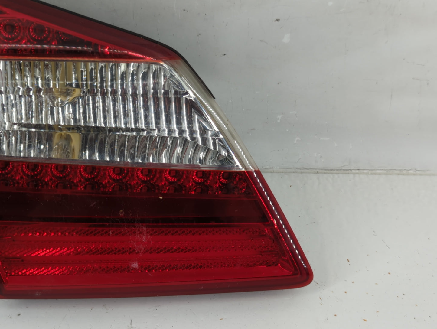 2012-2014 Hyundai Genesis Tail Light Assembly Driver Left OEM P/N:92403-3M2 Fits Fits 2012 2013 2014 OEM Used Auto Parts - O
