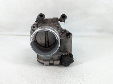 2009-2014 Hyundai Genesis Throttle Body P/N:35100-2C300 Fits Fits 2009 2010 2011 2012 2013 2014 OEM Used Auto Parts - Oemuse