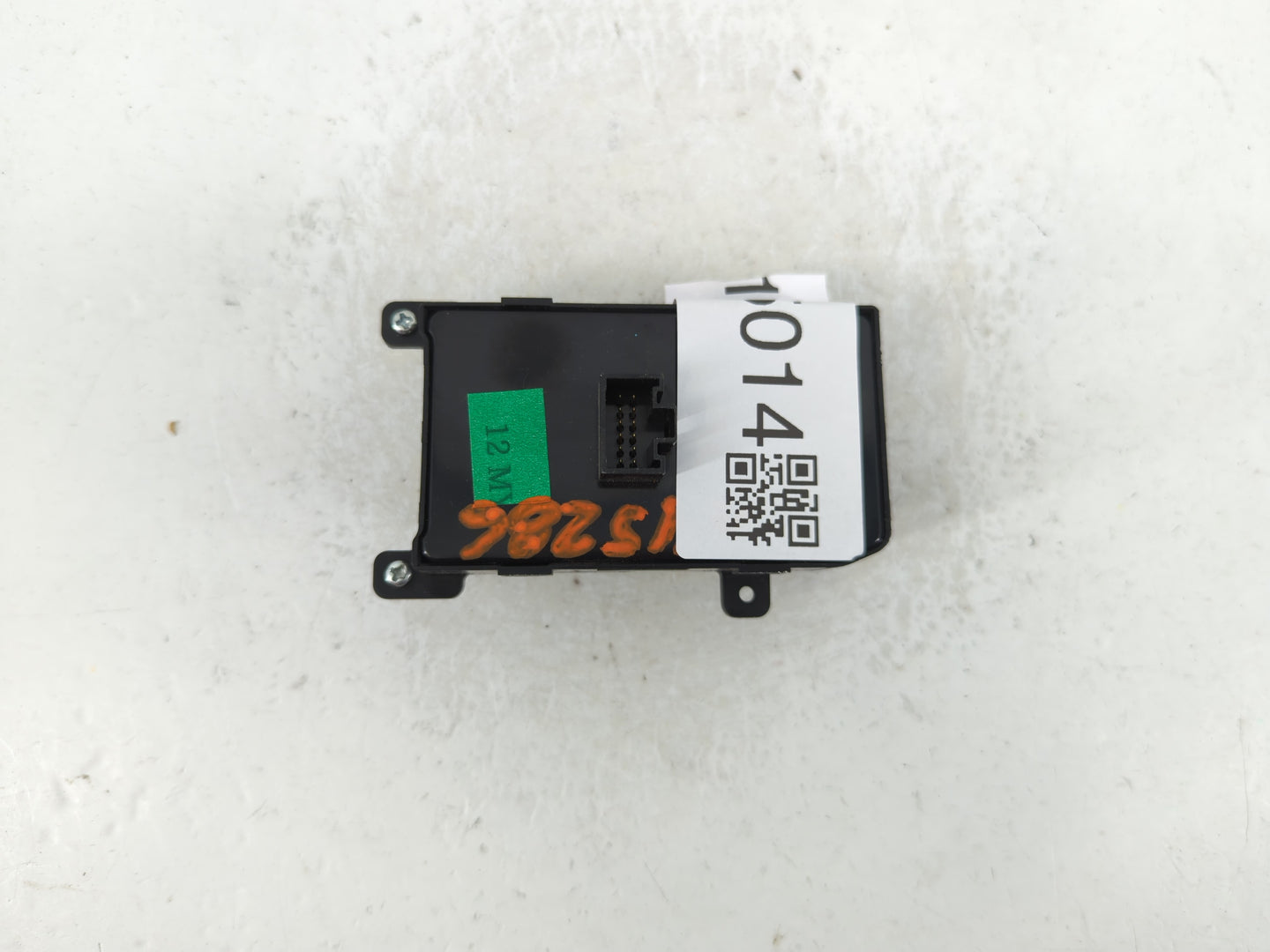 2013-2016 Hyundai Genesis Master Power Window Switch Replacement Driver Side Left P/N:202008374 Fits Fits 2013 2014 2015 201
