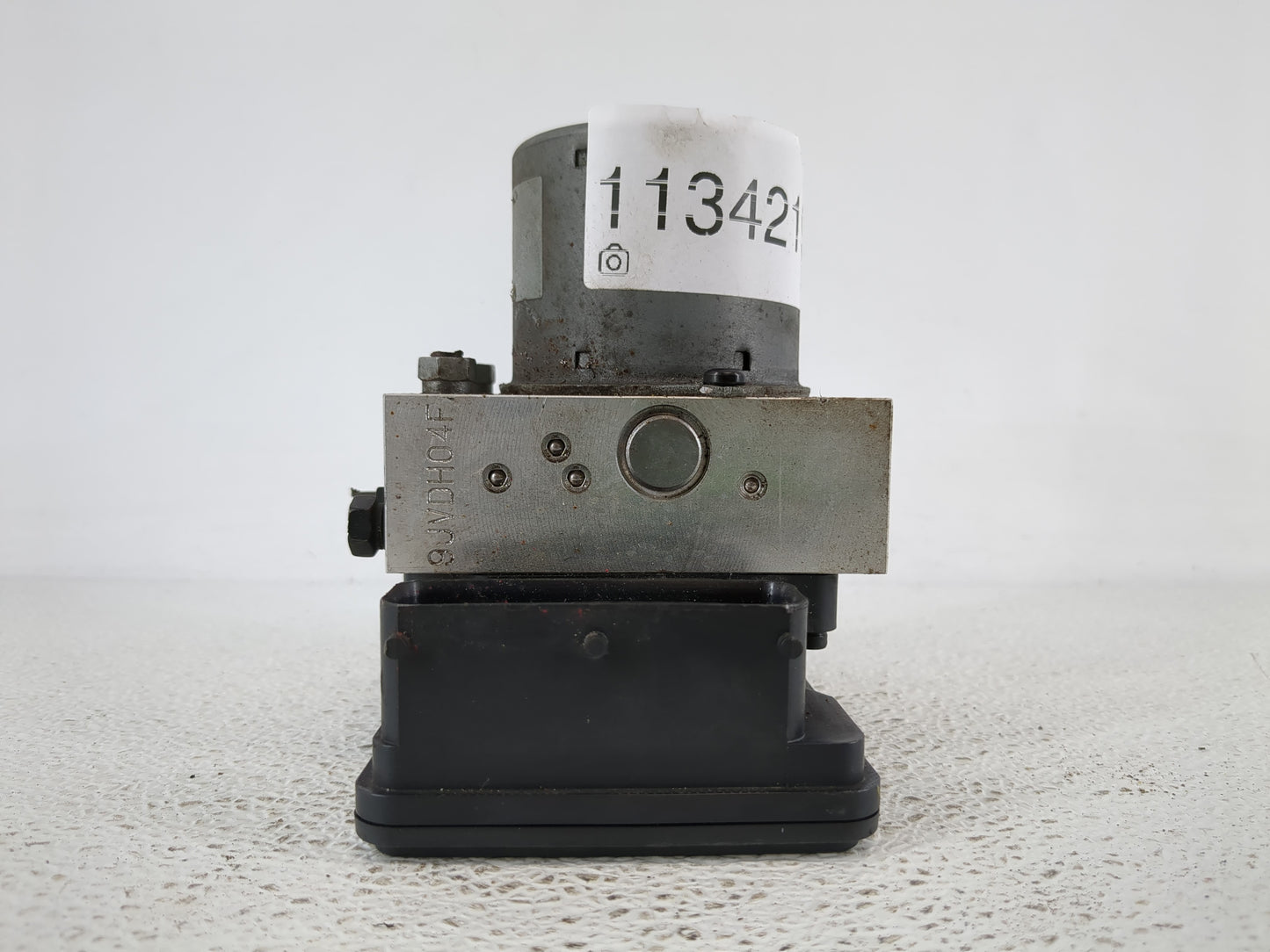 2013 Hyundai Genesis ABS Pump Control Module Replacement P/N:BE6003L105 Fits OEM Used Auto Parts - Oemusedautoparts1.com