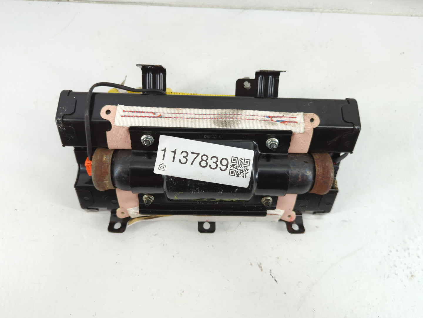 2013-2016 Hyundai Genesis Air Bag Passenger Right Dashboard OEM P/N:BKPB1C9E1D2055 Fits Fits 2013 2014 2015 2016 OEM Used Au