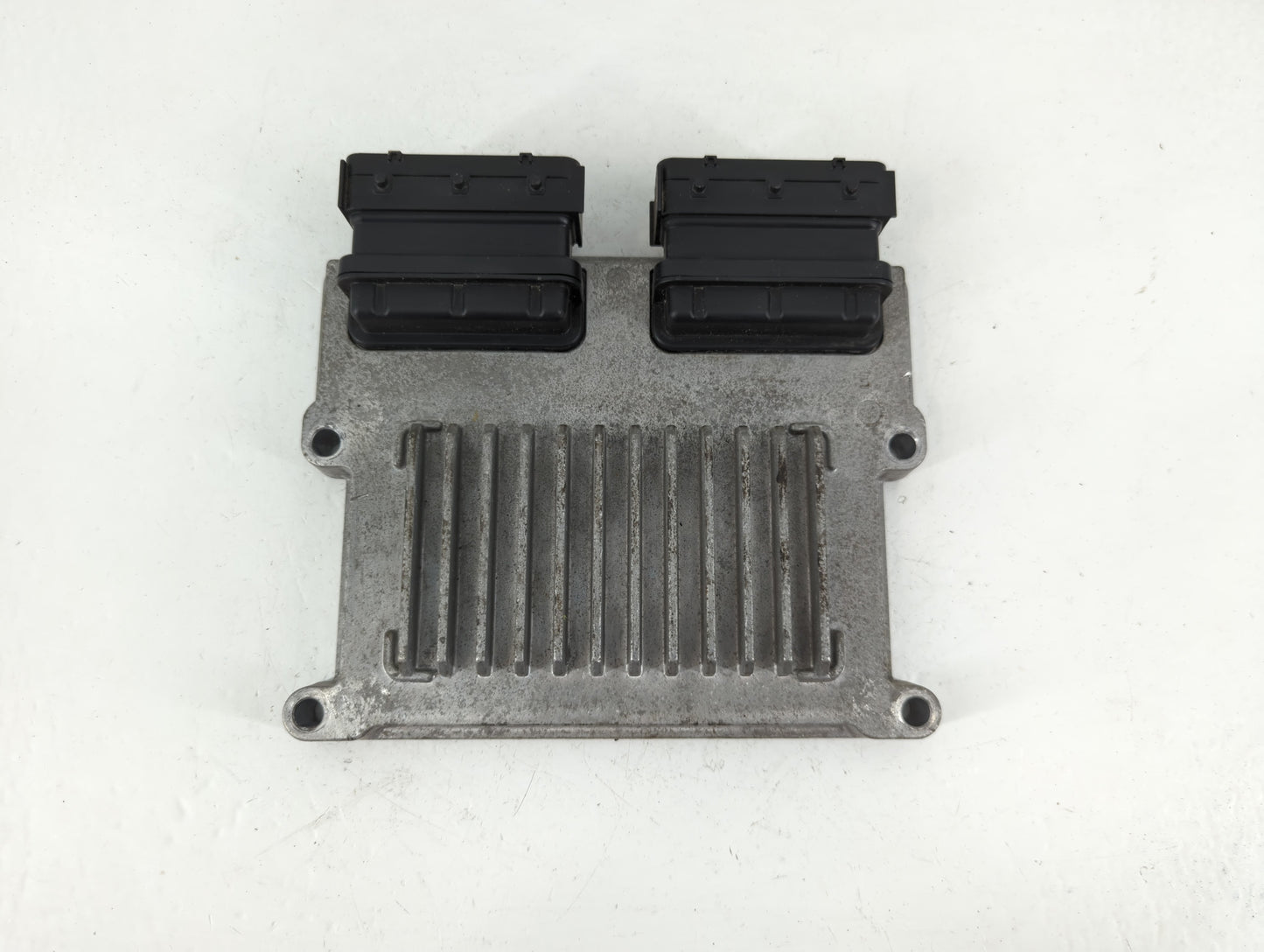 2013-2015 Hyundai Genesis PCM Engine Control Computer ECU ECM PCU OEM P/N:39106-3CKN0 Fits Fits 2013 2014 2015 OEM Used Auto
