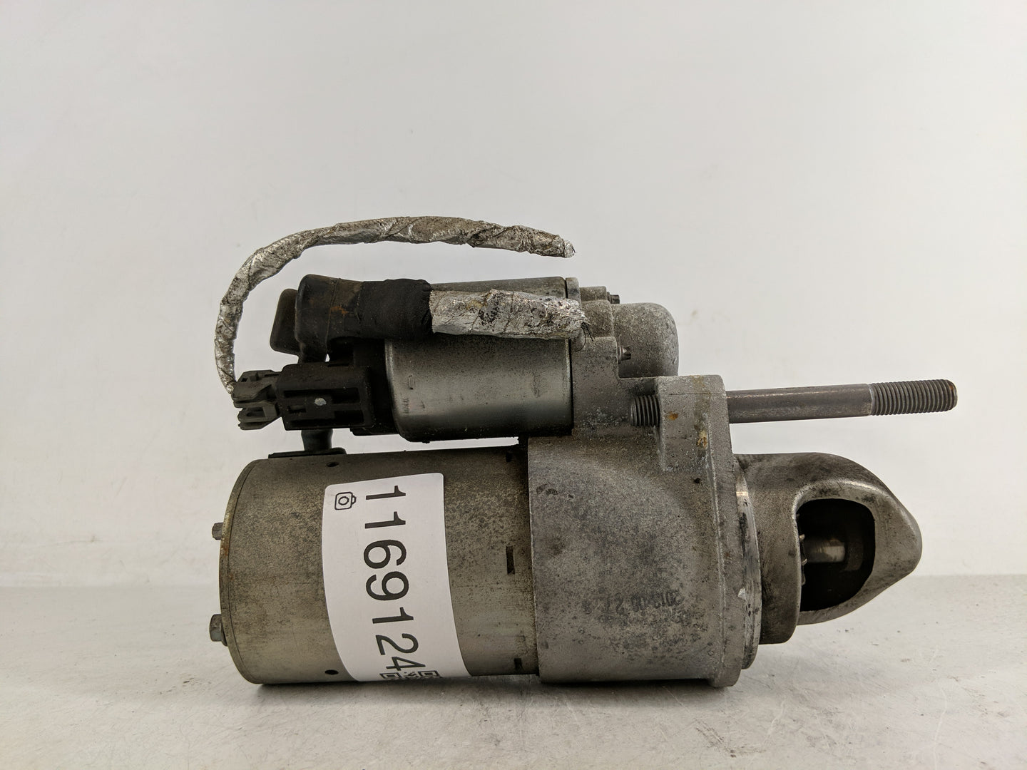 2013-2016 Hyundai Genesis Car Starter Motor Solenoid OEM P/N:36100-3C230 Fits Fits 2013 2014 2015 2016 OEM Used Auto Parts -