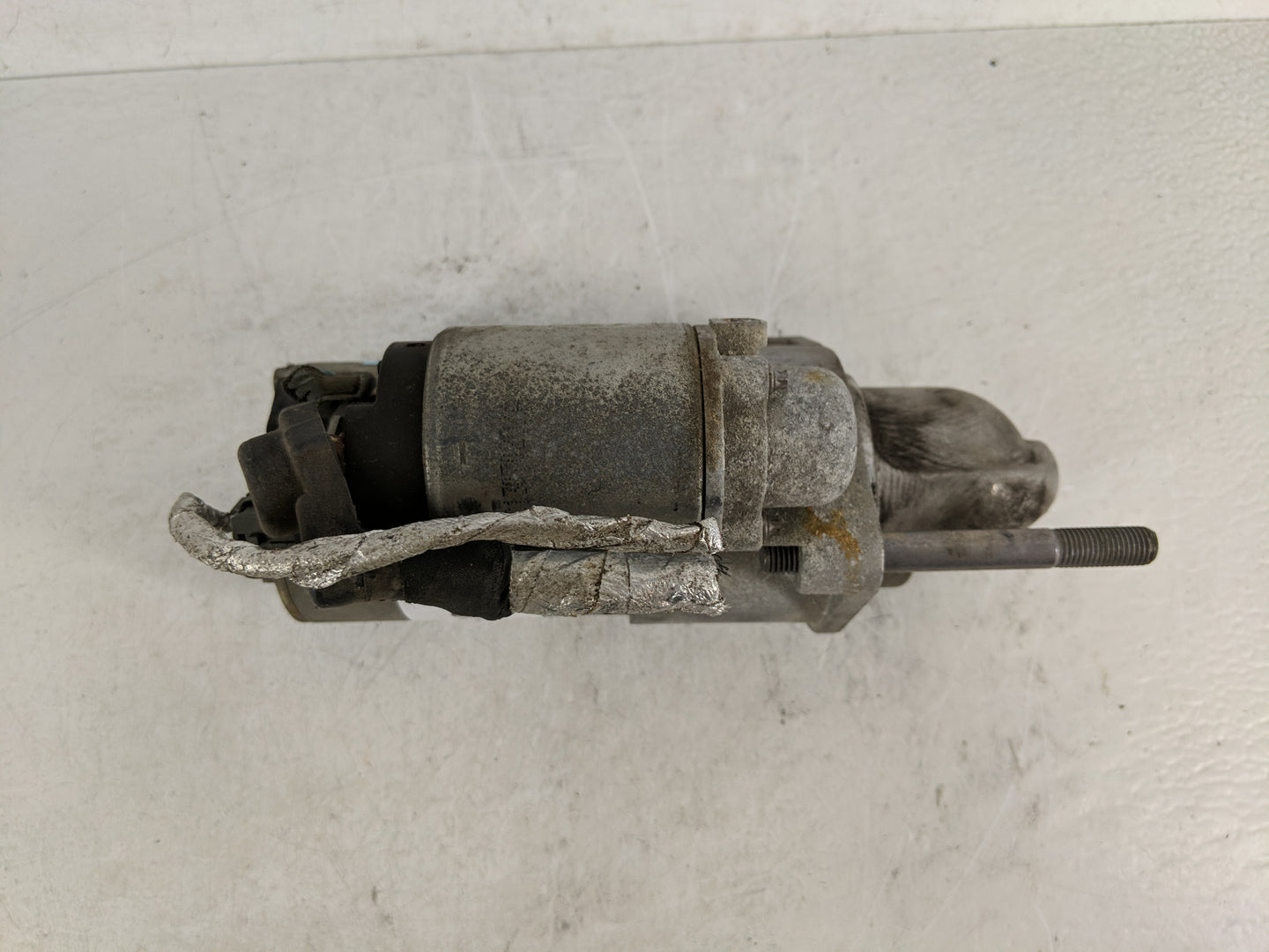 2013-2016 Hyundai Genesis Car Starter Motor Solenoid OEM P/N:36100-3C230 Fits Fits 2013 2014 2015 2016 OEM Used Auto Parts -