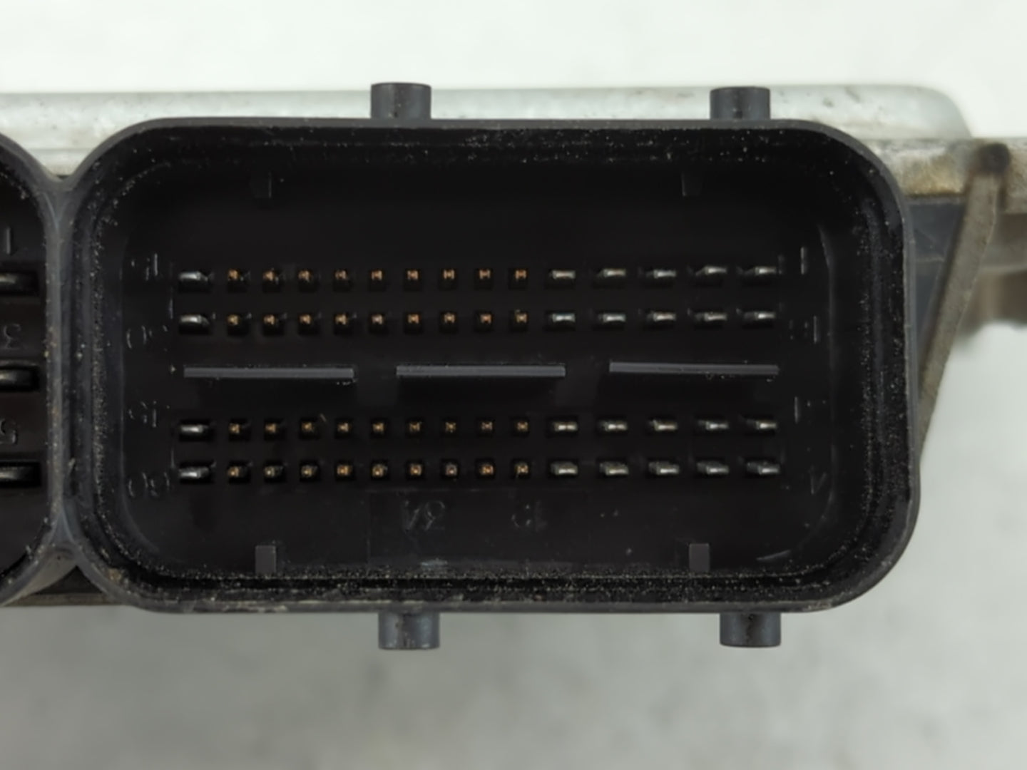 2013-2014 Hyundai Genesis PCM Engine Control Computer ECU ECM PCU OEM P/N:39172-2C060 Fits Fits 2013 2014 OEM Used Auto Part