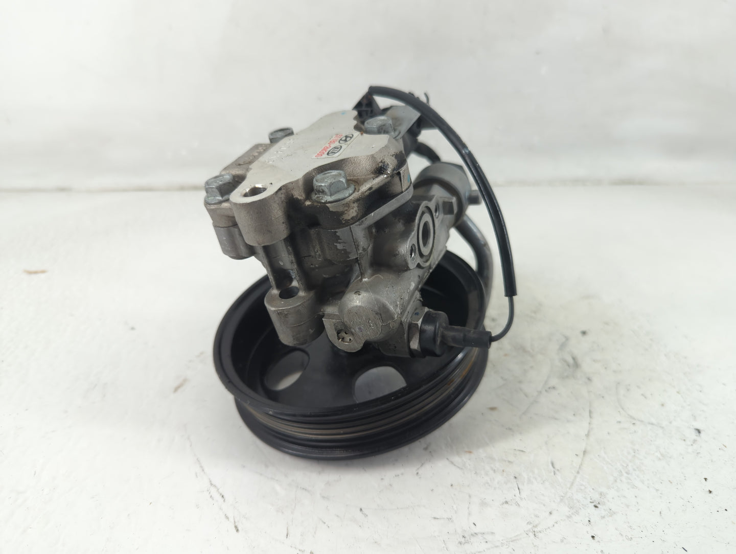 2013-2014 Hyundai Genesis Power Steering Column Pump Oem - Oemusedautoparts1.com