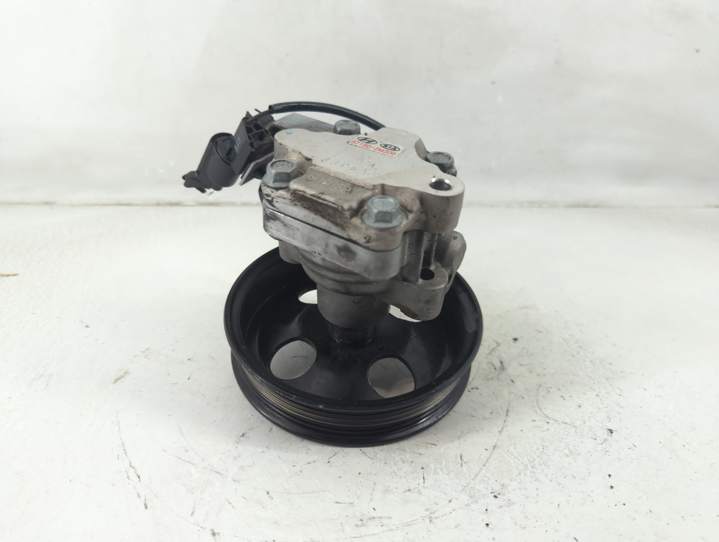 2013-2014 Hyundai Genesis Power Steering Column Pump Oem - Oemusedautoparts1.com