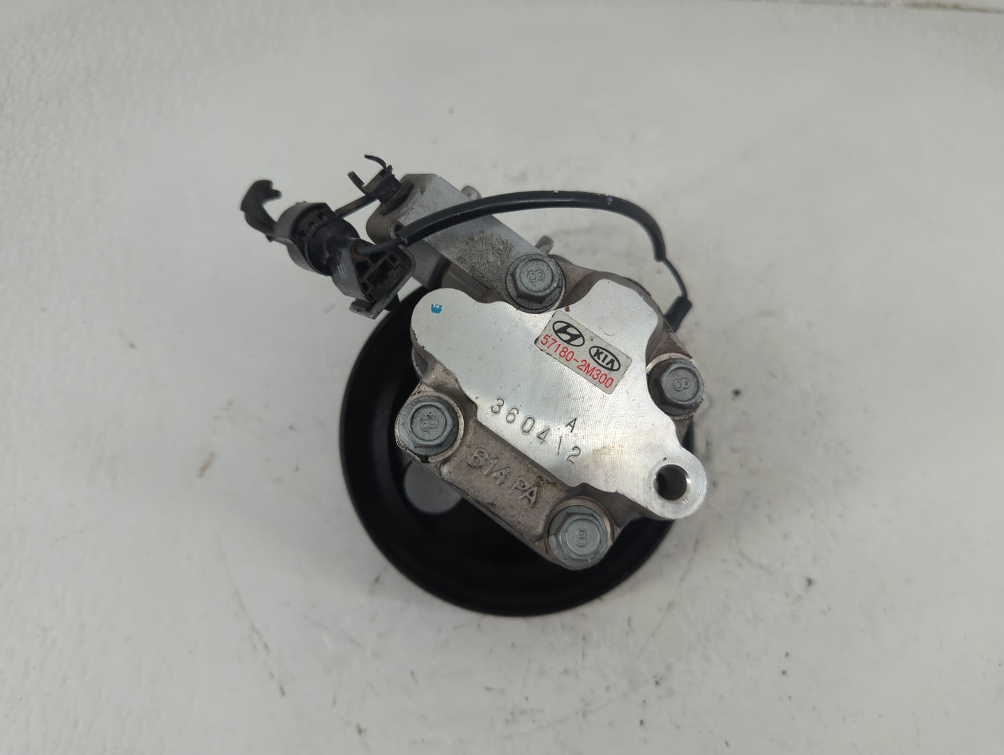 2013-2014 Hyundai Genesis Power Steering Column Pump Oem - Oemusedautoparts1.com