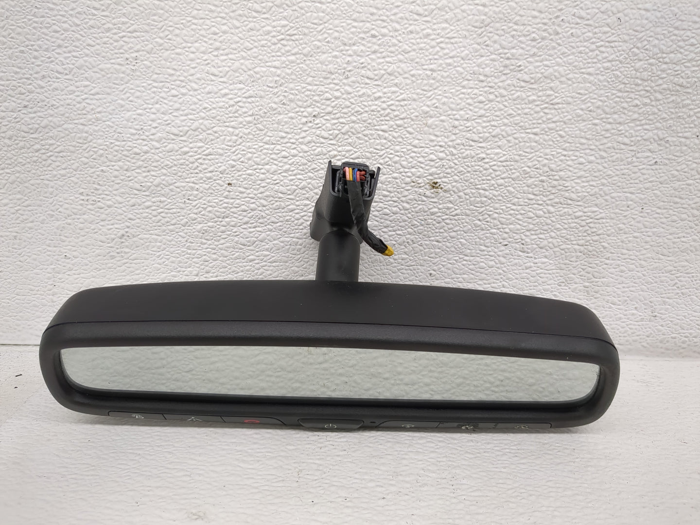 2009-2016 Hyundai Genesis Interior Rear View Mirror Replacement OEM P/N:E11026666 Fits OEM Used Auto Parts - Oemusedautopart