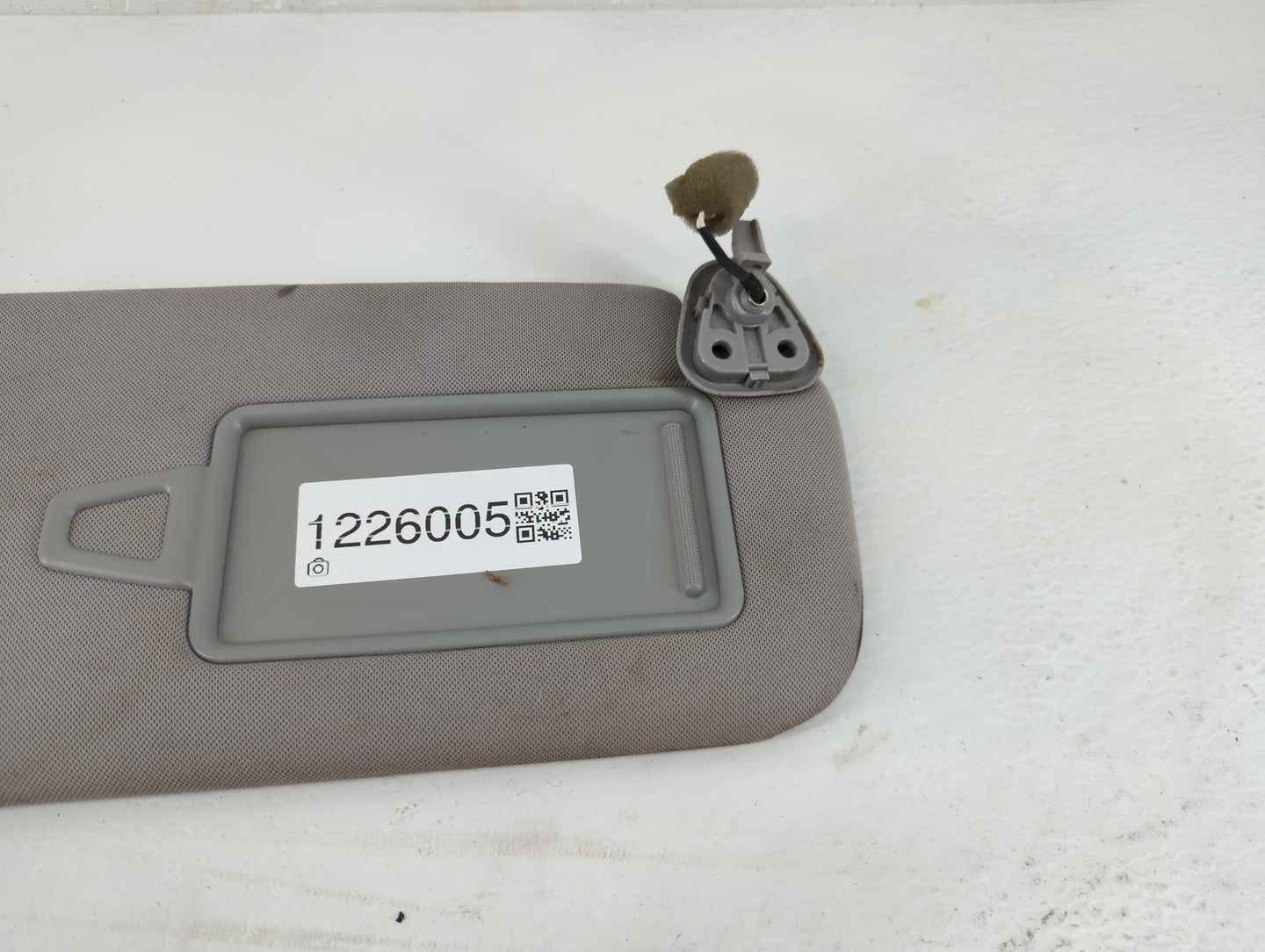 2009-2014 Hyundai Genesis Sun Visor Shade Replacement Passenger Right Mirror Fits Fits 2009 2010 2011 2012 2013 2014 OEM Use