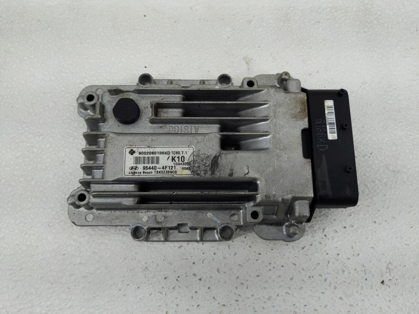 2013 Hyundai Genesis PCM Engine Control Computer ECU ECM PCU OEM P/N:95440-4F121 Fits OEM Used Auto Parts - Oemusedautoparts