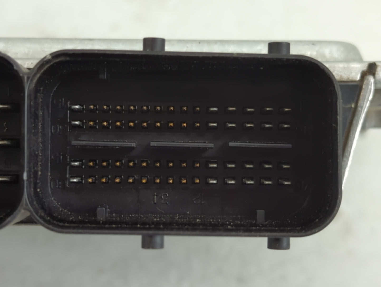 2013-2014 Hyundai Genesis PCM Engine Control Computer ECU ECM PCU OEM P/N:39122-2C050 39172-2C050 Fits Fits 2013 2014 OEM Us