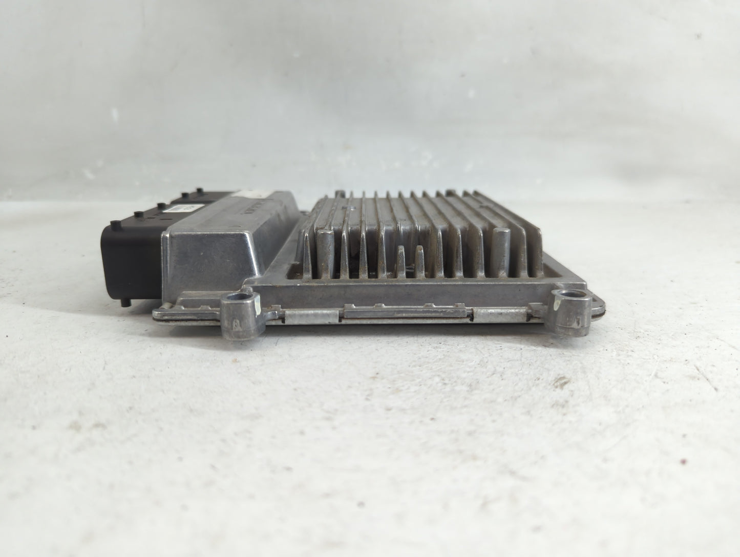 2013-2014 Hyundai Genesis PCM Engine Control Computer ECU ECM PCU OEM P/N:39122-2C050 39172-2C050 Fits Fits 2013 2014 OEM Us