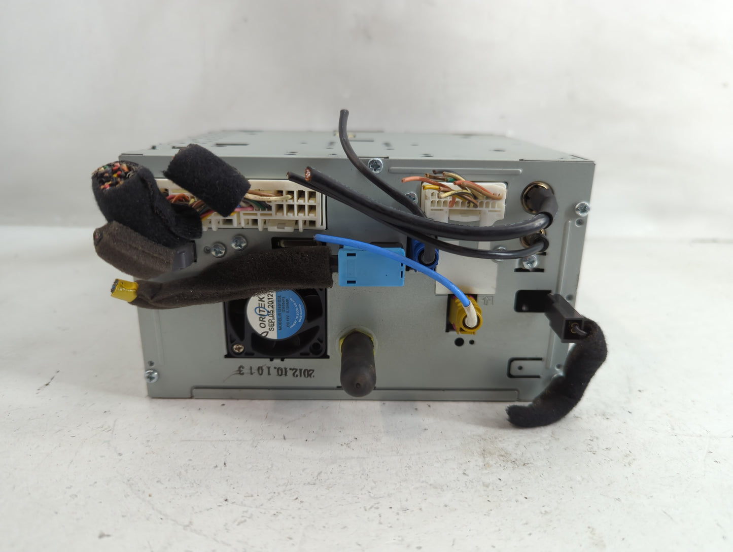 2013 Hyundai Genesis Radio AM FM Cd Player Receiver Replacement P/N:96560-2M770YHG Fits OEM Used Auto Parts - Oemusedautopar