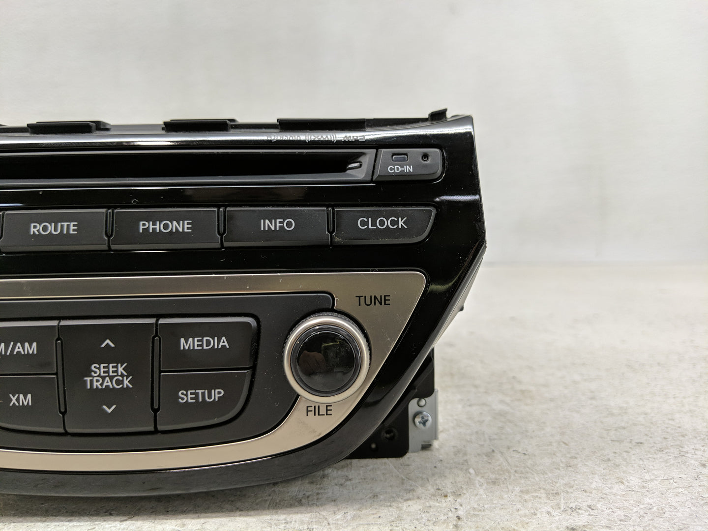 2013-2015 Hyundai Genesis Radio AM FM Cd Player Receiver Replacement P/N:96560-2M770YHG Fits Fits 2013 2014 2015 OEM Used Au
