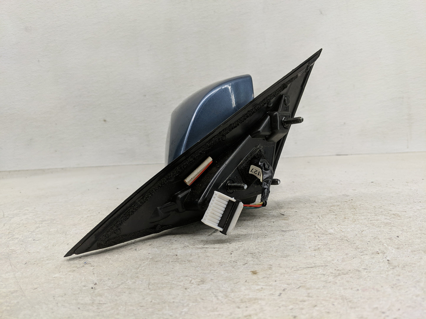 2009-2016 Hyundai Genesis Passenger Side View Mirror - Right Door Mirror OEM Used - Oemusedautoparts1.com