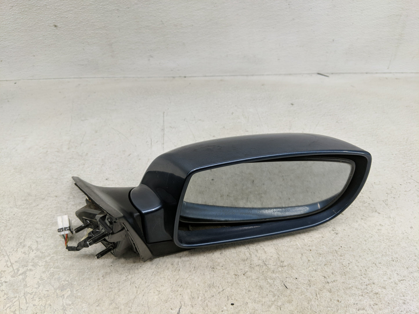 2009-2016 Hyundai Genesis Passenger Side View Mirror - Right Door Mirror OEM Used - Oemusedautoparts1.com