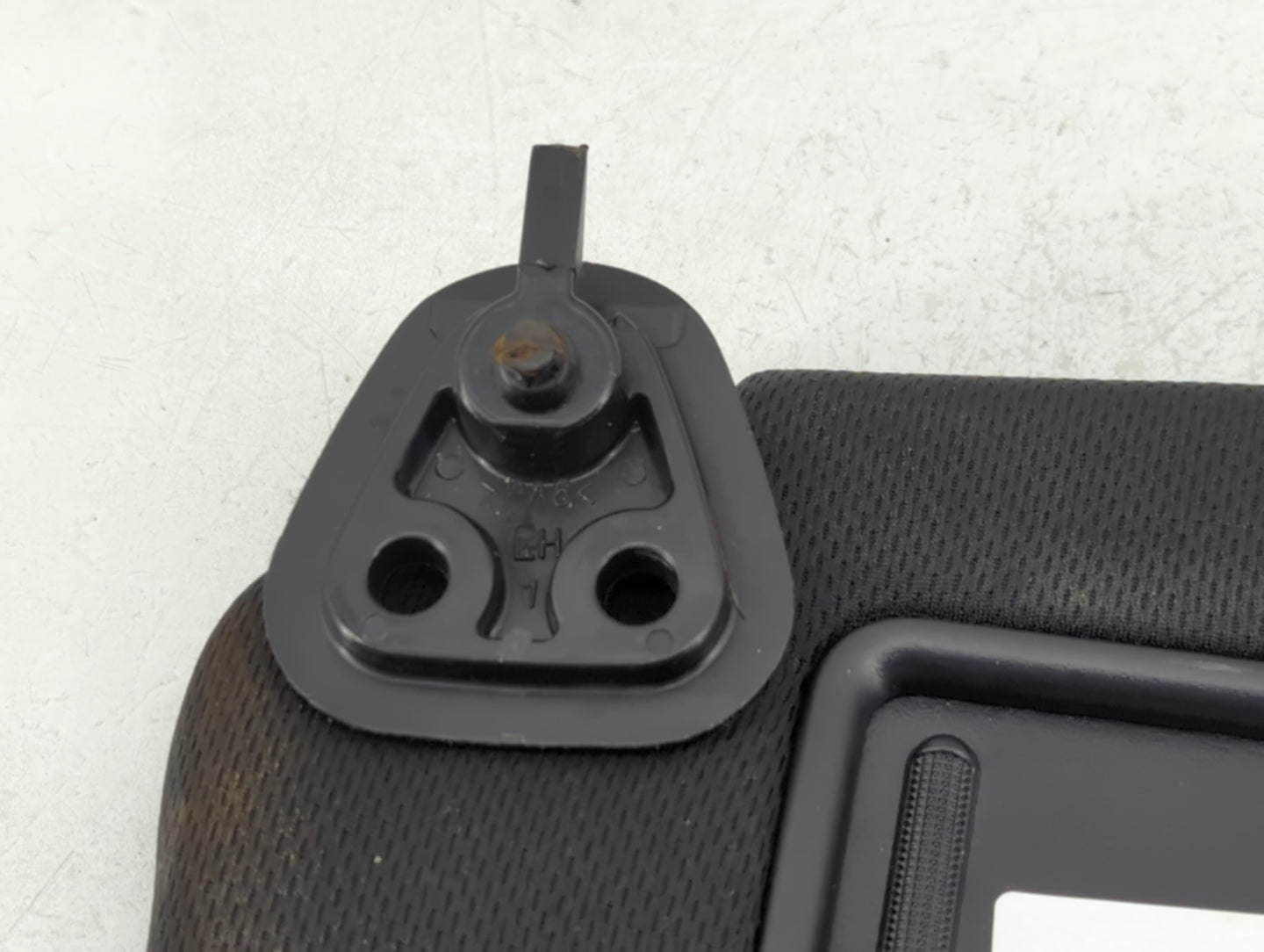 2009-2016 Hyundai Genesis Sun Visor Shade Replacement Driver Left Mirror Fits Fits 2009 2010 2011 2012 2013 2014 2015 2016 O