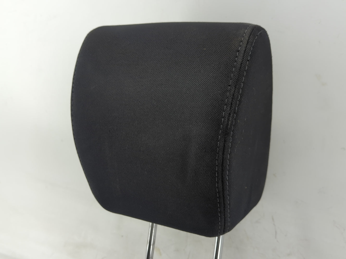 2013-2016 Hyundai Genesis Headrest Head Rest Front Driver Passenger Seat - Oemusedautoparts1.com