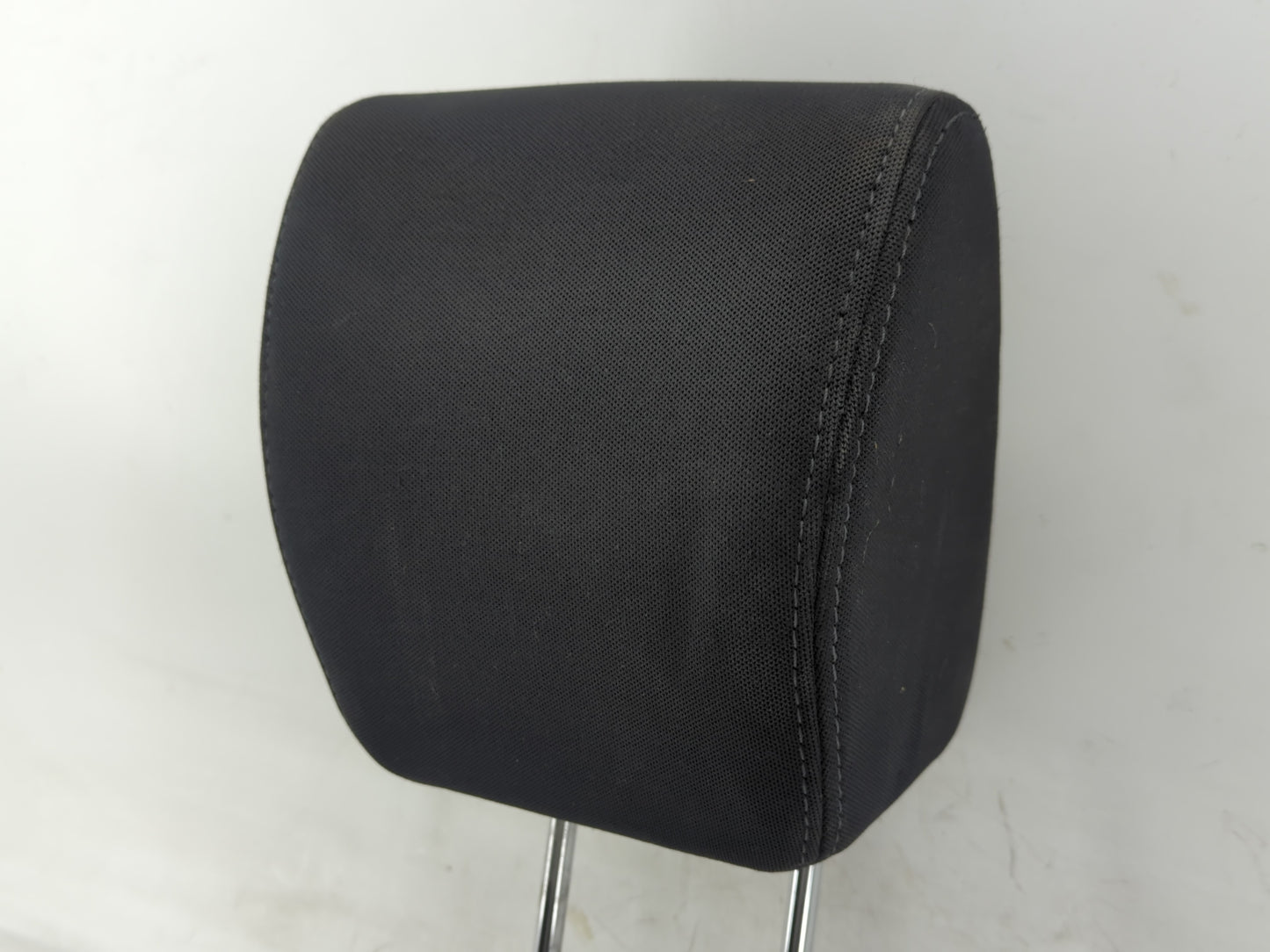 2013-2016 Hyundai Genesis Headrest Head Rest Front Driver Passenger Seat - Oemusedautoparts1.com