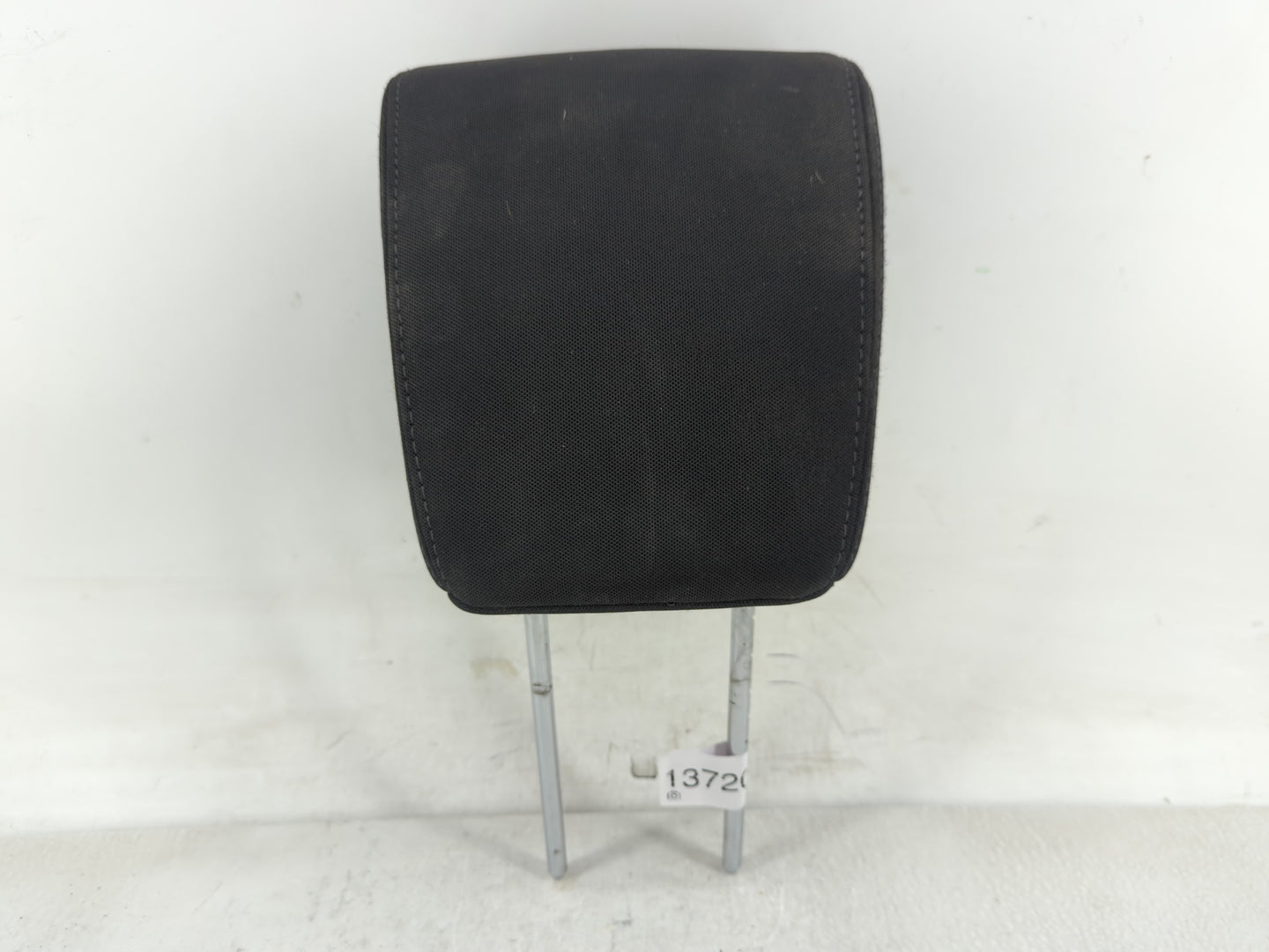 2013-2016 Hyundai Genesis Headrest Head Rest Front Driver Passenger Seat - Oemusedautoparts1.com