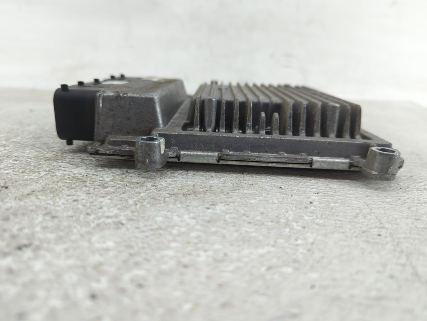 2013-2014 Hyundai Genesis PCM Engine Control Computer ECU ECM PCU OEM P/N:39122-02C050 39172-2C050 Fits Fits 2013 2014 OEM U