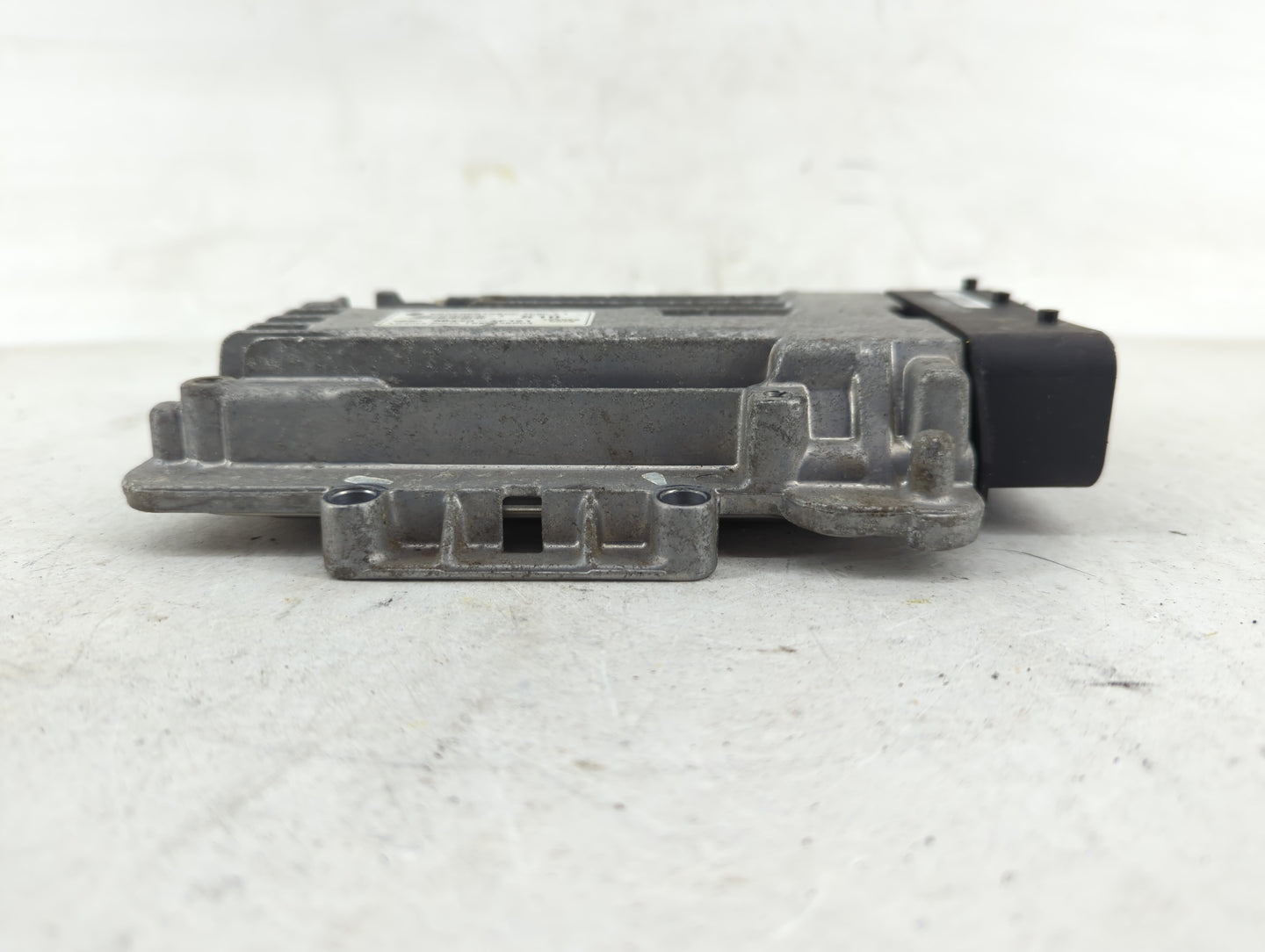 2012-2014 Hyundai Genesis PCM Engine Control Computer ECU ECM PCU OEM P/N:95440-4F121 Fits Fits 2012 2013 2014 OEM Used Auto
