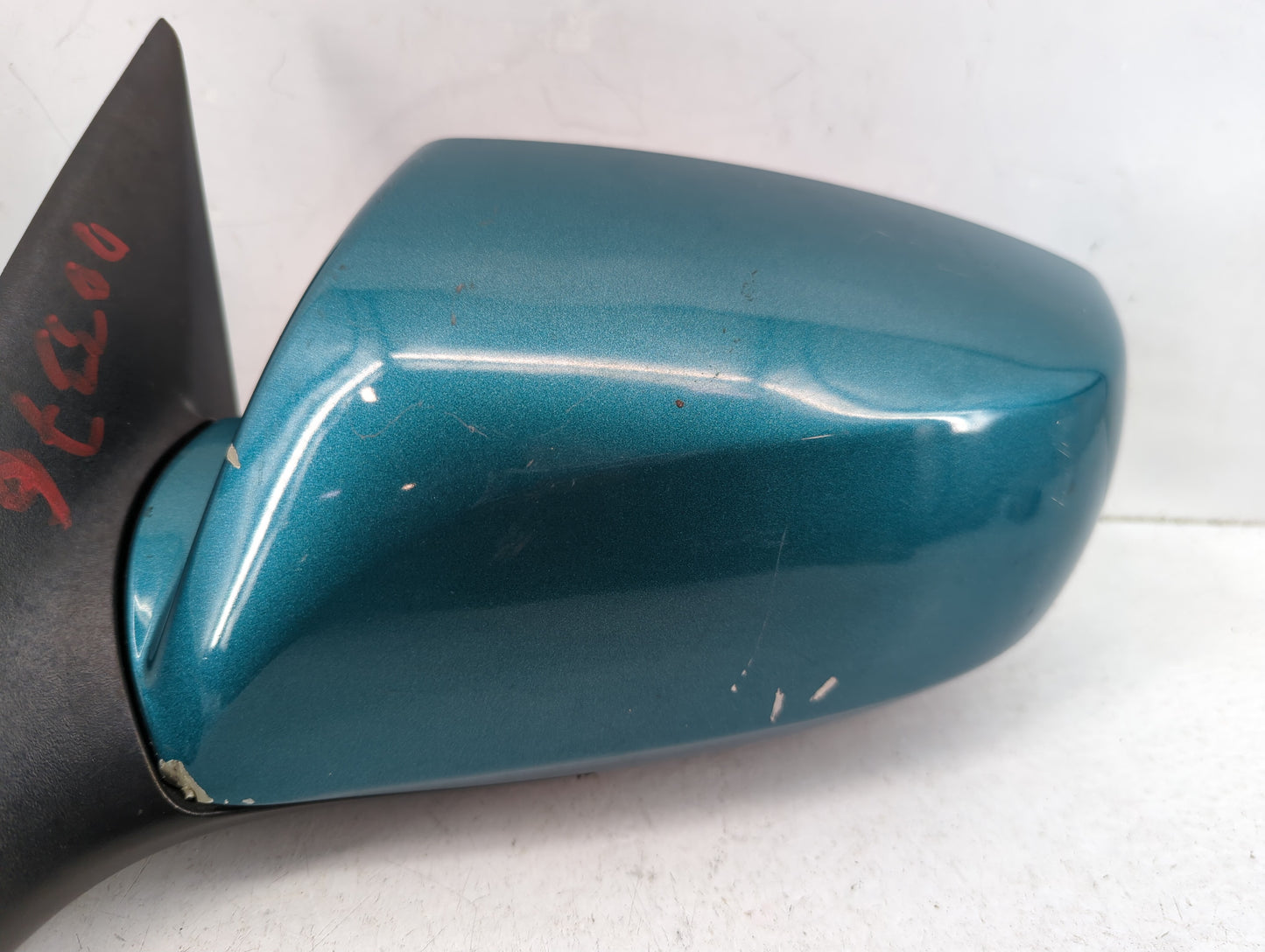 2009-2016 Hyundai Genesis Driver Side View Mirror - Left Door Mirror OEM Used - Oemusedautoparts1.com