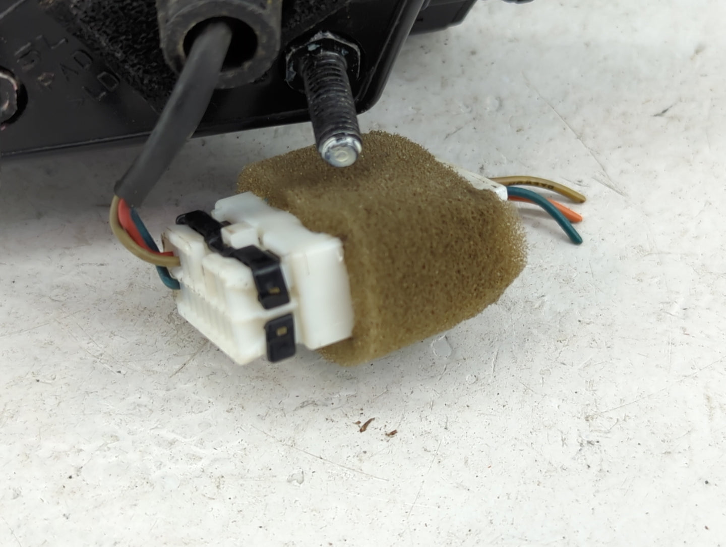 2009-2016 Hyundai Genesis Passenger Side View Mirror - Right Door Mirror OEM Used - Oemusedautoparts1.com