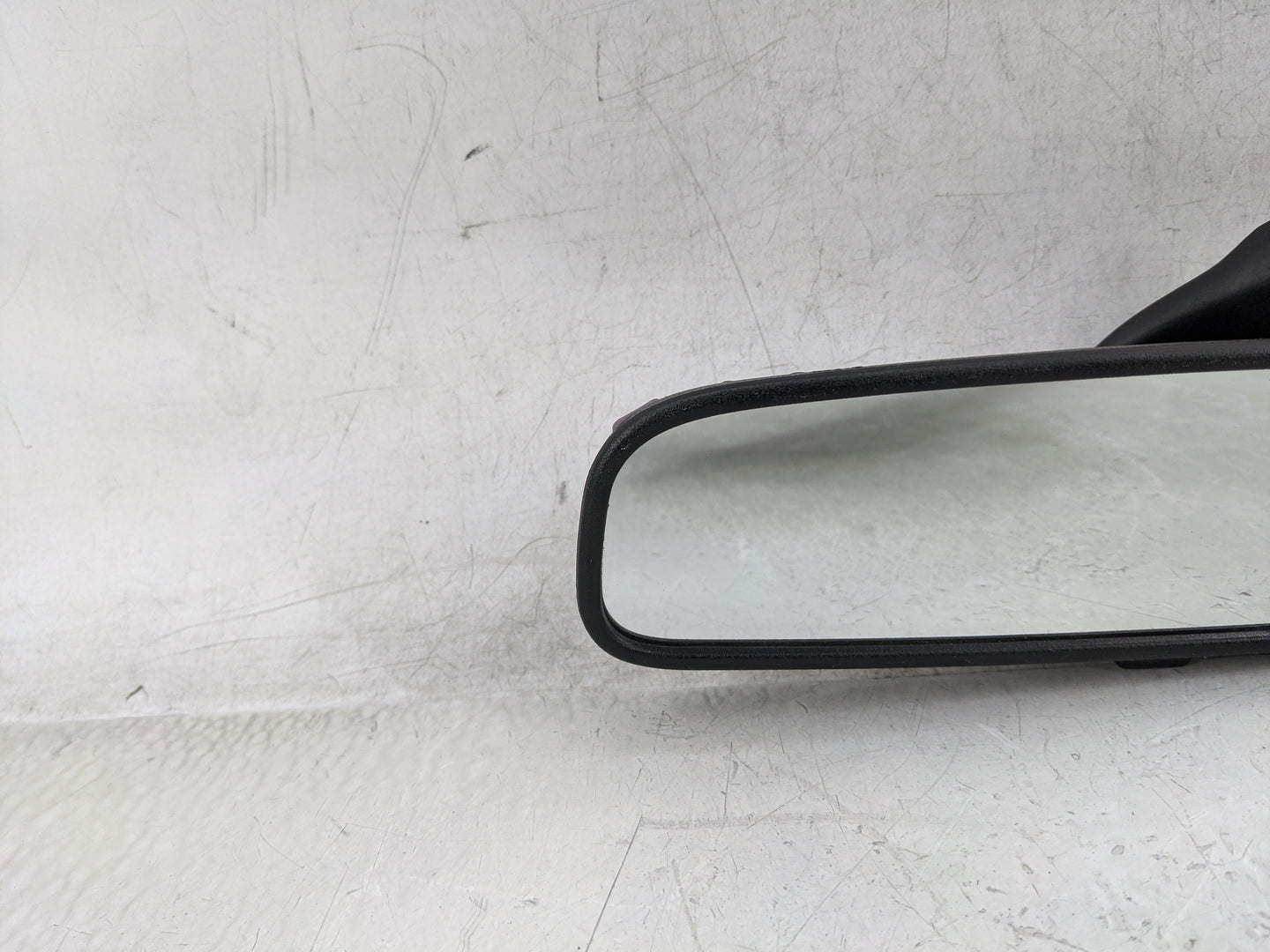 2009-2016 Hyundai Genesis Interior Rear View Mirror Replacement OEM Fits OEM Used Auto Parts - Oemusedautoparts1.com