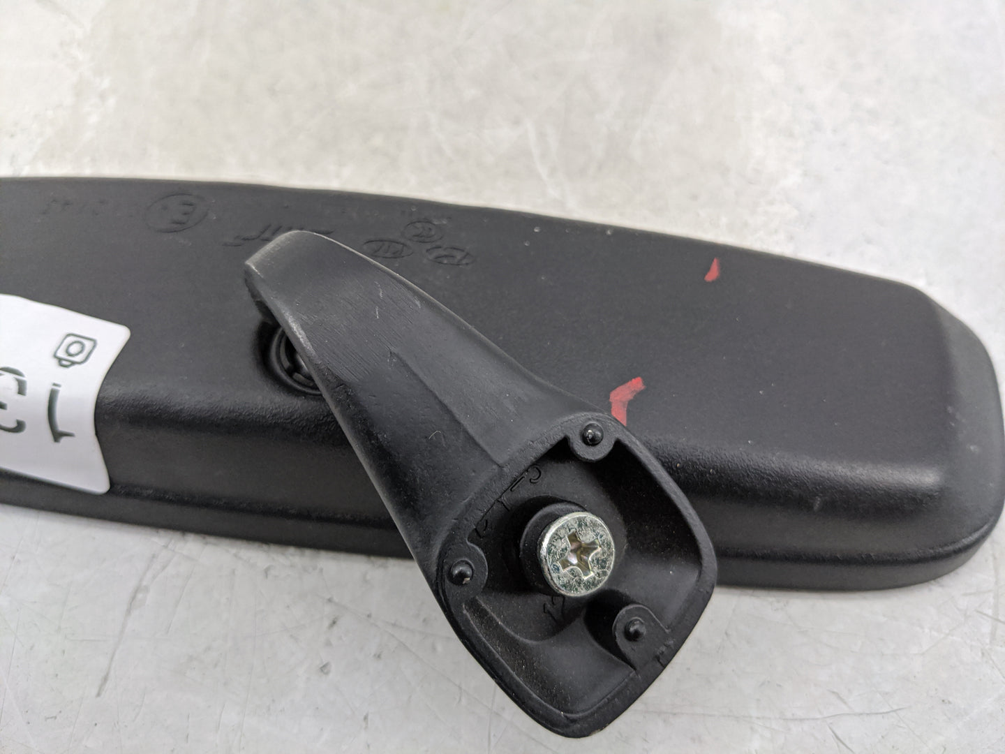 2009-2016 Hyundai Genesis Interior Rear View Mirror Replacement OEM Fits OEM Used Auto Parts - Oemusedautoparts1.com