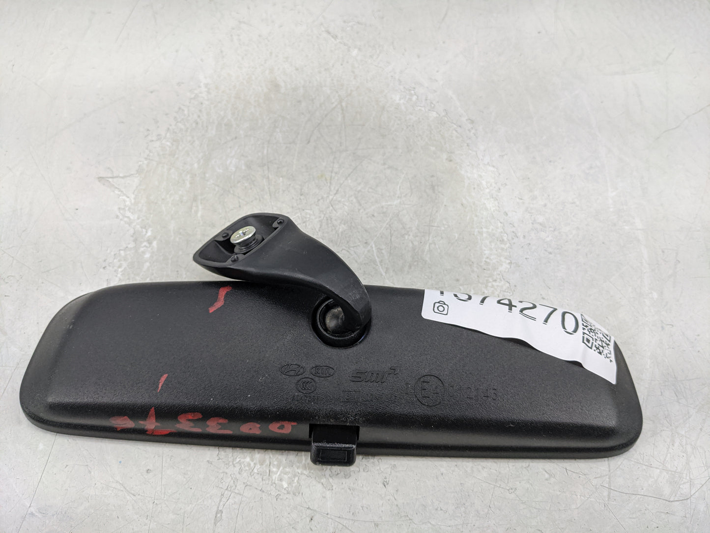 2009-2016 Hyundai Genesis Interior Rear View Mirror Replacement OEM Fits OEM Used Auto Parts - Oemusedautoparts1.com