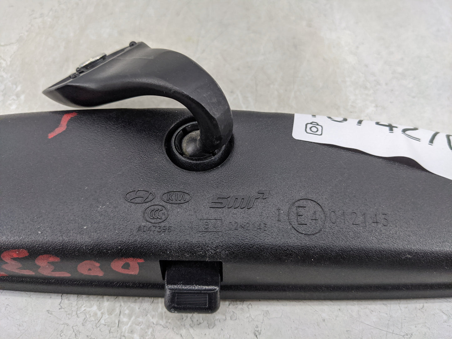 2009-2016 Hyundai Genesis Interior Rear View Mirror Replacement OEM Fits OEM Used Auto Parts - Oemusedautoparts1.com