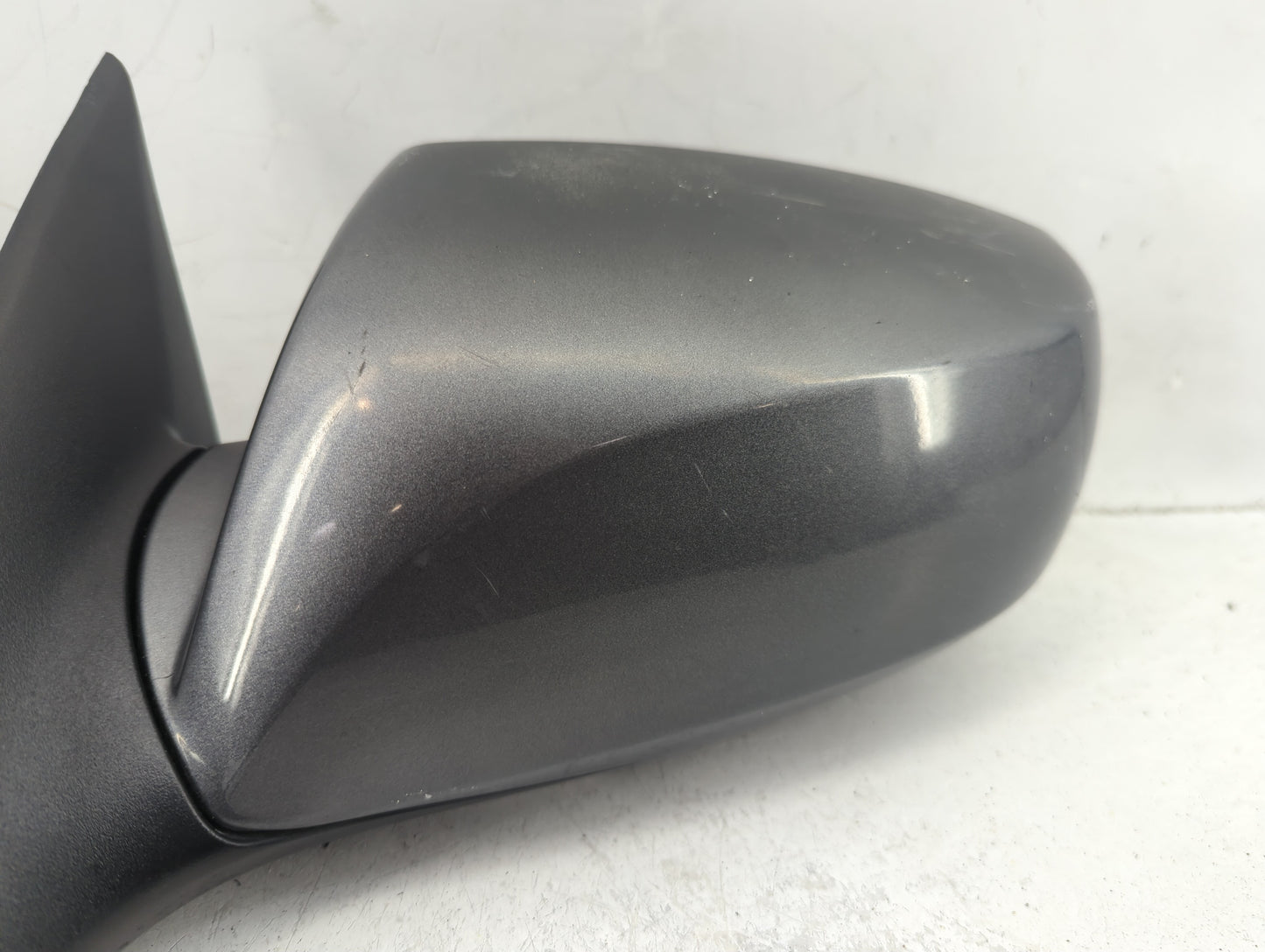 2009-2016 Hyundai Genesis Driver Side View Mirror - Left Door Mirror OEM Used - Oemusedautoparts1.com