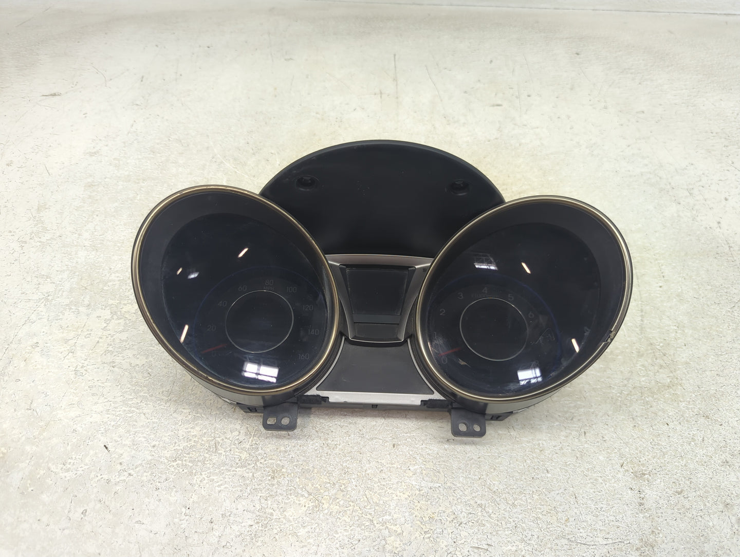 2013 Hyundai Genesis Instrument Cluster Speedometer Gauges Fits OEM Used Auto Parts - Oemusedautoparts1.com