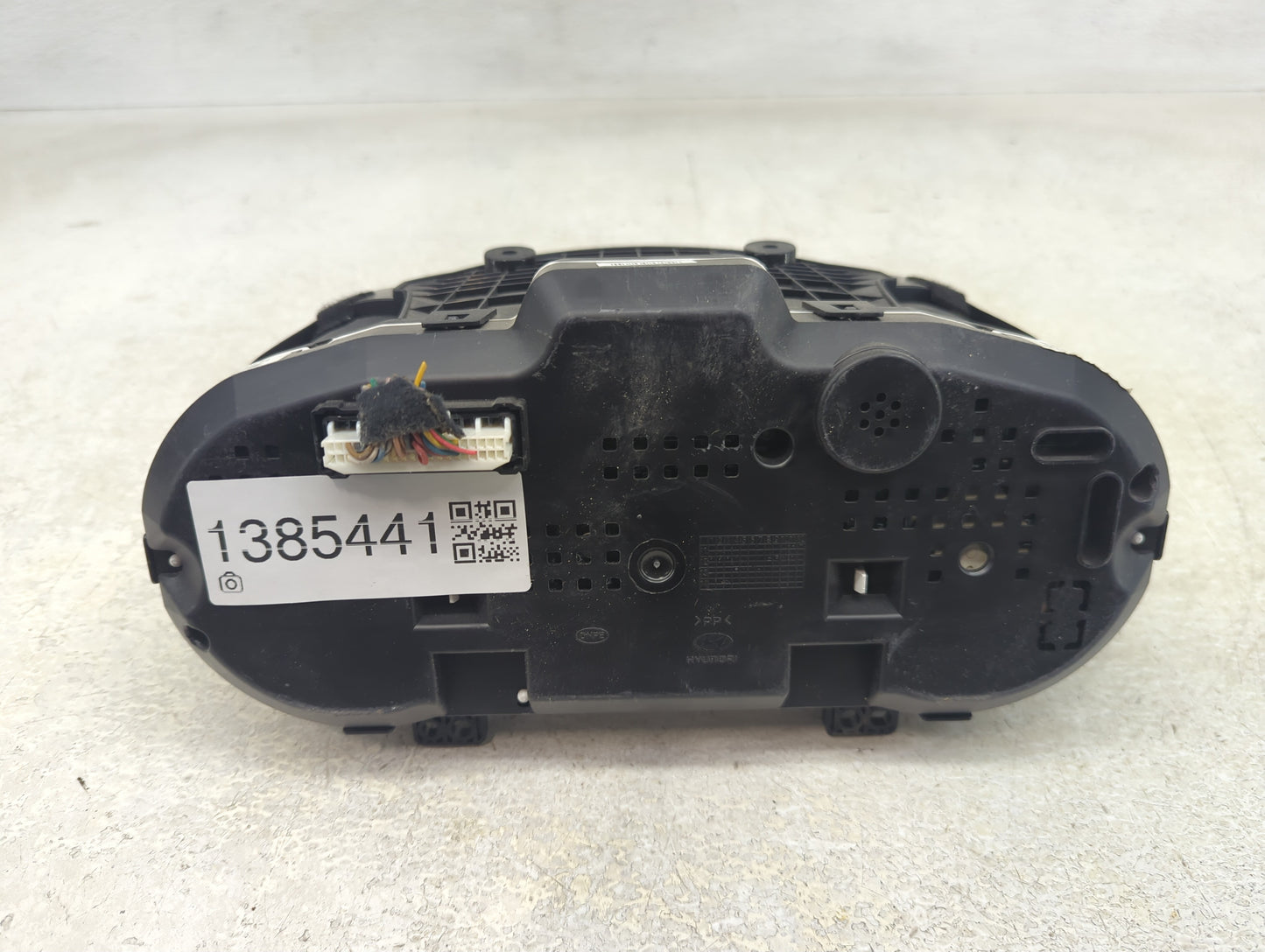 2013 Hyundai Genesis Instrument Cluster Speedometer Gauges Fits OEM Used Auto Parts - Oemusedautoparts1.com