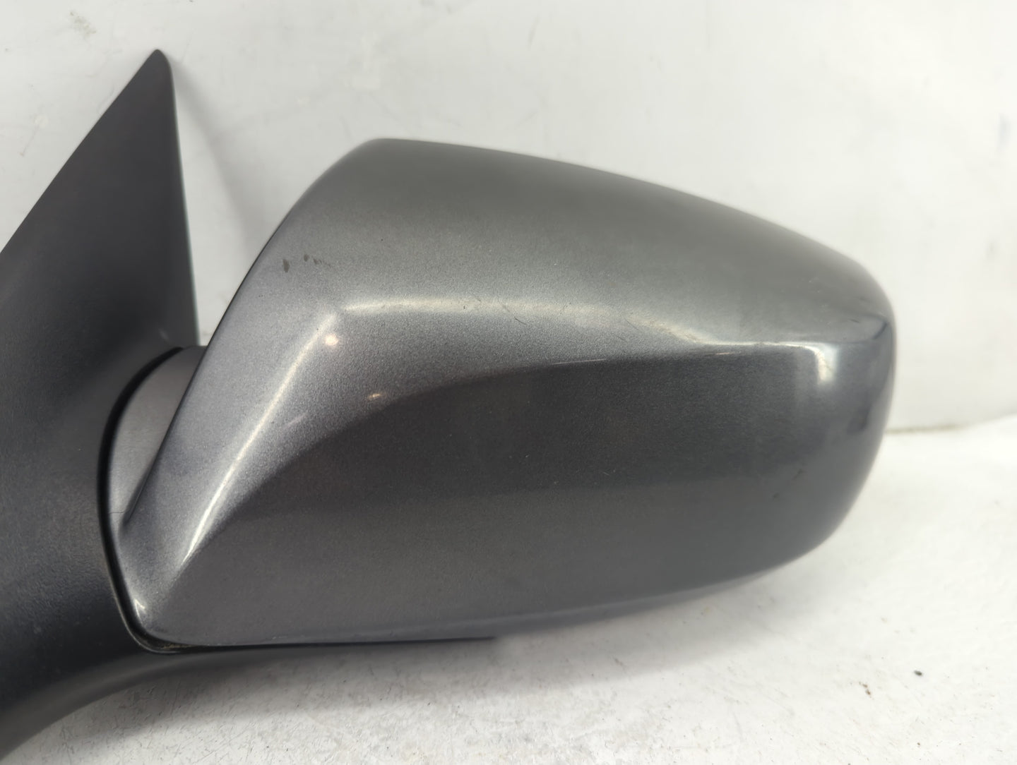 2009-2016 Hyundai Genesis Driver Side View Mirror - Left Door Mirror OEM Used - Oemusedautoparts1.com