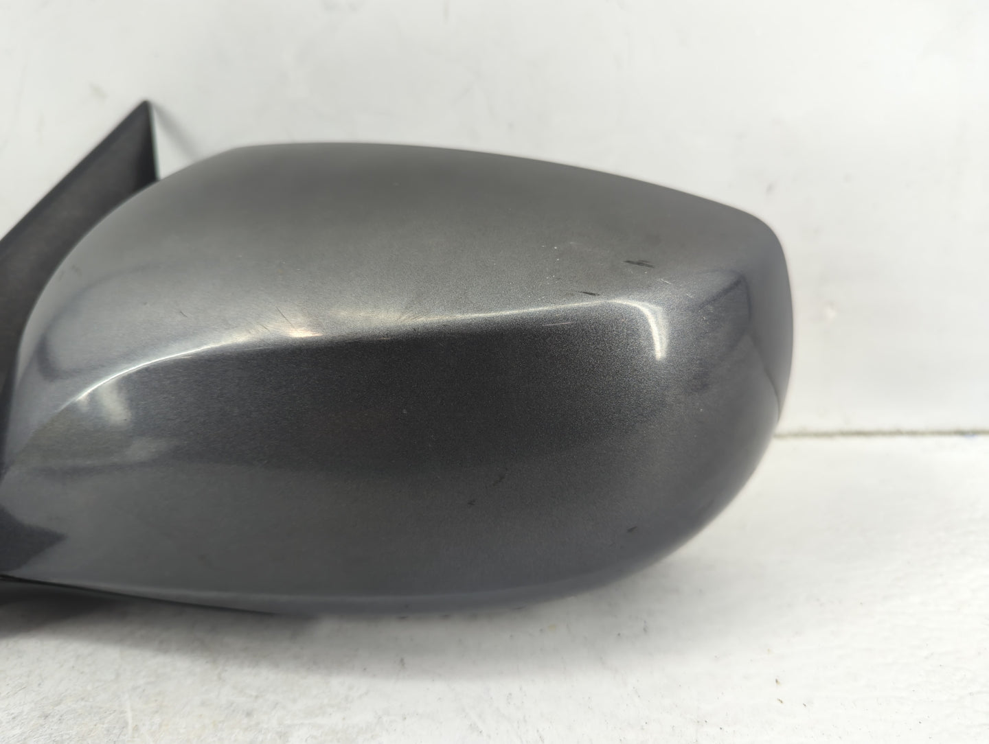 2009-2016 Hyundai Genesis Driver Side View Mirror - Left Door Mirror OEM Used - Oemusedautoparts1.com