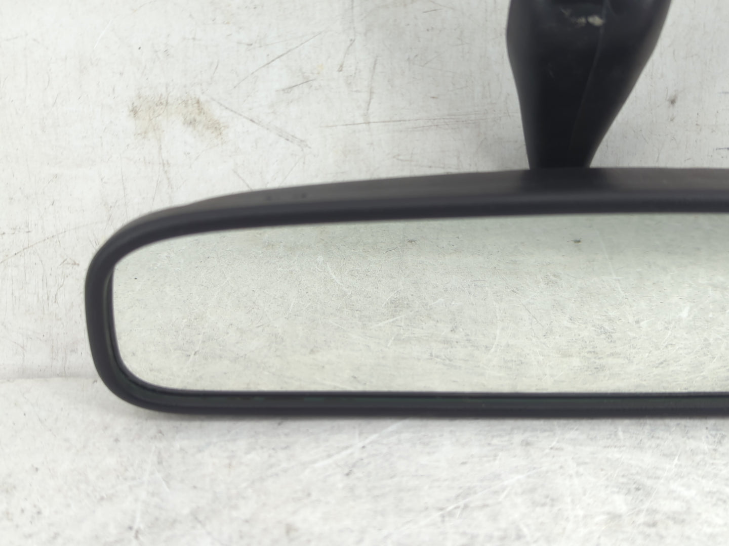 2009-2016 Hyundai Genesis Interior Rear View Mirror Replacement OEM Fits OEM Used Auto Parts - Oemusedautoparts1.com