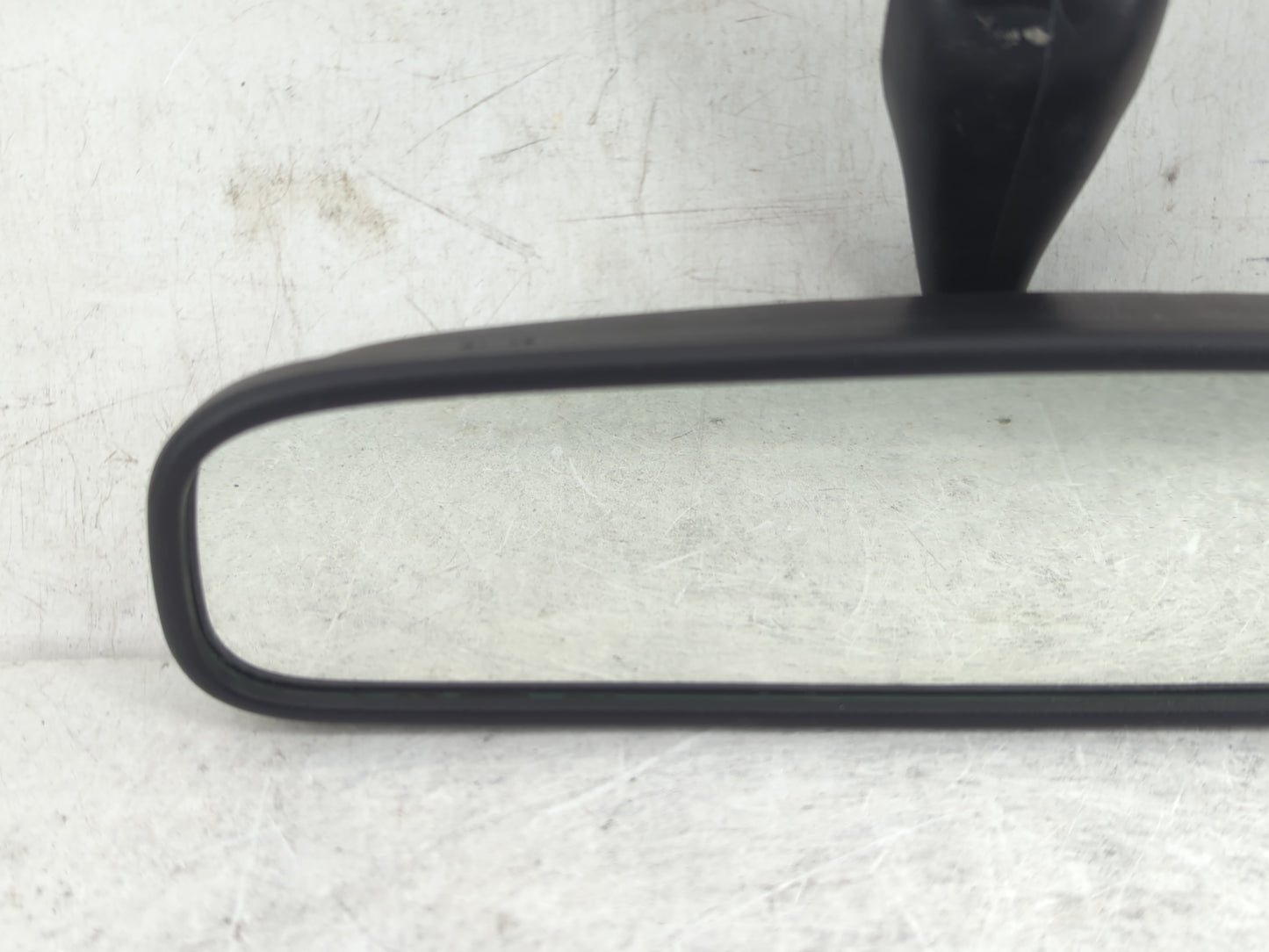 2009-2016 Hyundai Genesis Interior Rear View Mirror Replacement OEM Fits OEM Used Auto Parts - Oemusedautoparts1.com