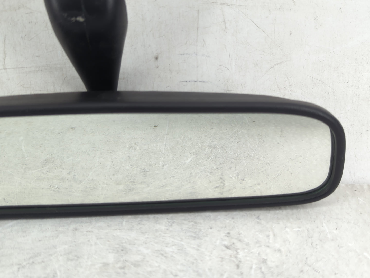 2009-2016 Hyundai Genesis Interior Rear View Mirror Replacement OEM Fits OEM Used Auto Parts - Oemusedautoparts1.com