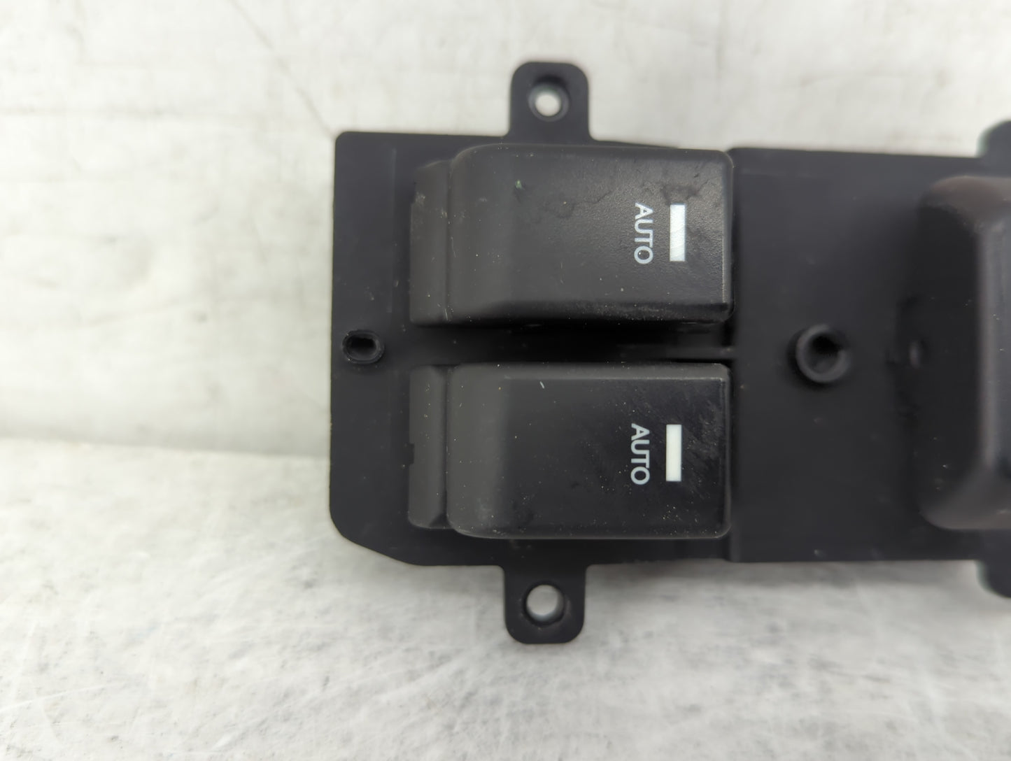 2013-2016 Hyundai Genesis Master Power Window Switch Replacement Driver Side Left P/N:202008374 Fits Fits 2013 2014 2015 201