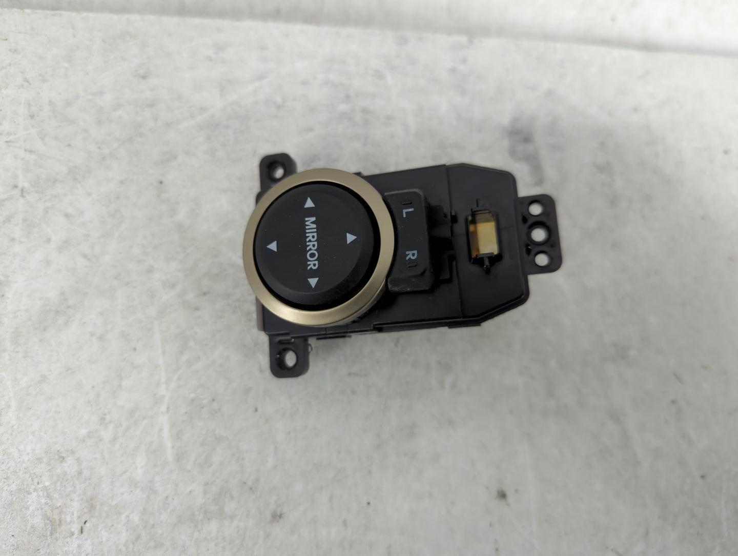 2011-2014 Hyundai Genesis Master Power Window Switch Replacement Driver Side Left P/N:202008378 Fits Fits 2011 2012 2013 201