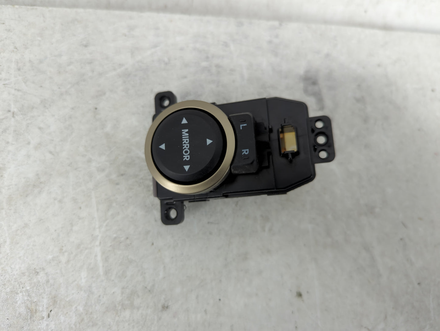 2011-2014 Hyundai Genesis Master Power Window Switch Replacement Driver Side Left P/N:202008378 Fits Fits 2011 2012 2013 201