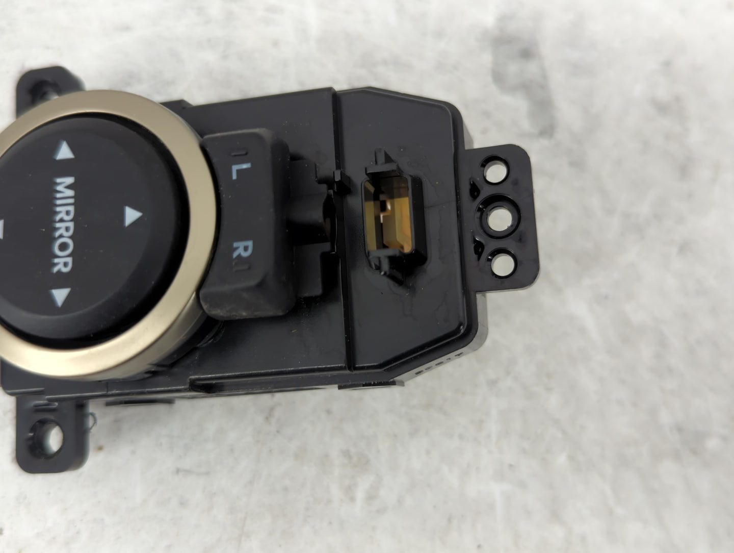 2011-2014 Hyundai Genesis Master Power Window Switch Replacement Driver Side Left P/N:202008378 Fits Fits 2011 2012 2013 201