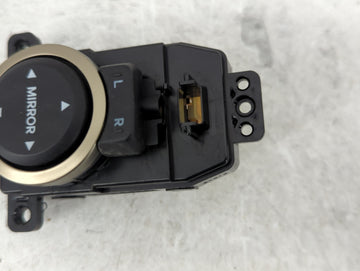 2011-2014 Hyundai Genesis Master Power Window Switch Replacement Driver Side Left P/N:202008378 Fits Fits 2011 2012 2013 2014 OEM Used Auto Parts