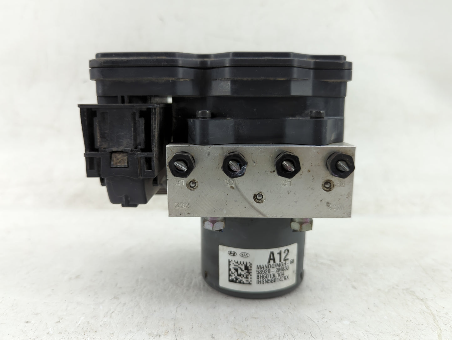2013-2015 Hyundai Genesis ABS Pump Control Module Replacement P/N:58920-3M830 BE6003L105, 58920-2M830 Fits Fits 2013 2014 20